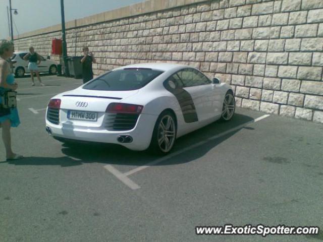 Audi R8 spotted in Saint tropez, France