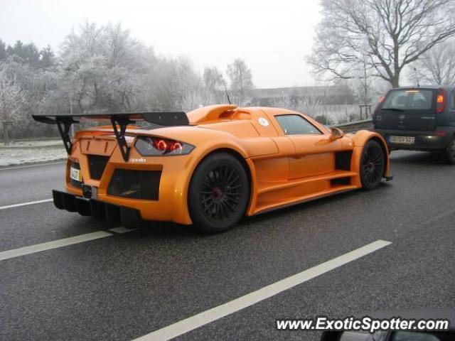 Gumpert Apollo spotted in Hamburg, Germany