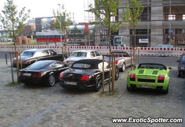 Lamborghini Gallardo spotted in London, United Kingdom