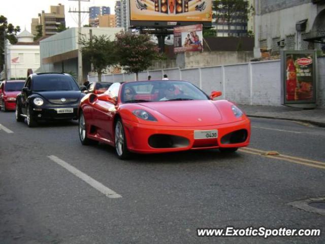 Ferrari F430 spotted in Curitiba, Brazil