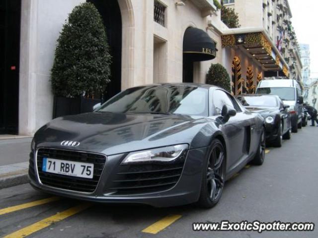 Audi R8 spotted in Paris, France