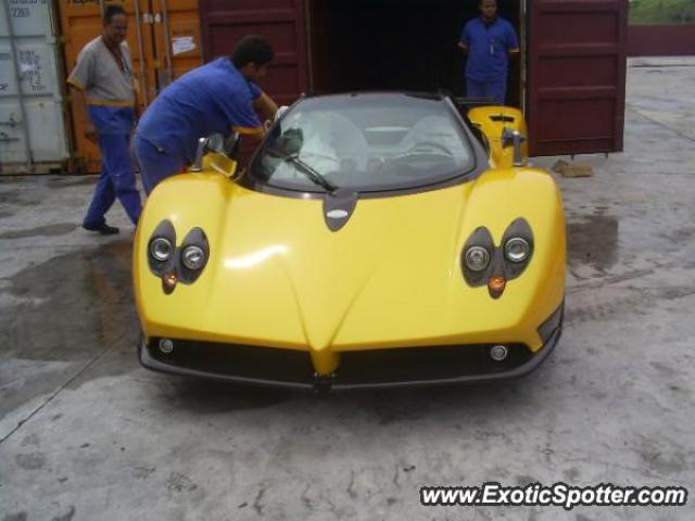 Pagani Zonda spotted in São Paulo, Brazil