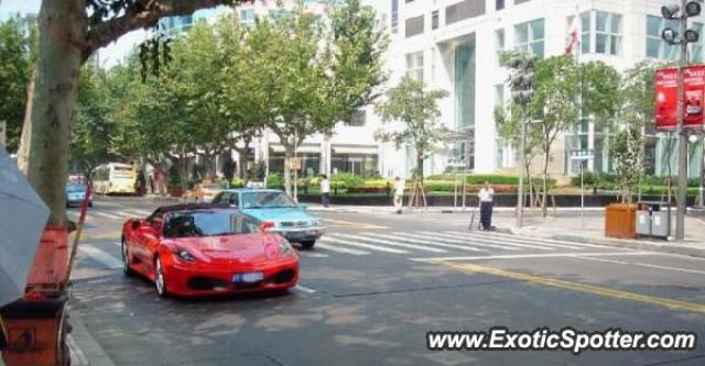 Ferrari F430 spotted in Shanghai, China