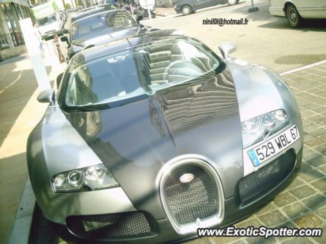 Bugatti Veyron spotted in Monte-carlo, Monaco