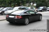 Aston Martin DB9