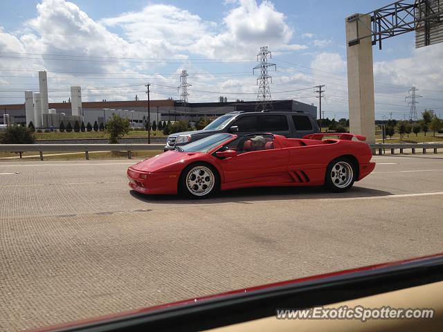 Lamborghini Diablo spotted in Dallas, Texas