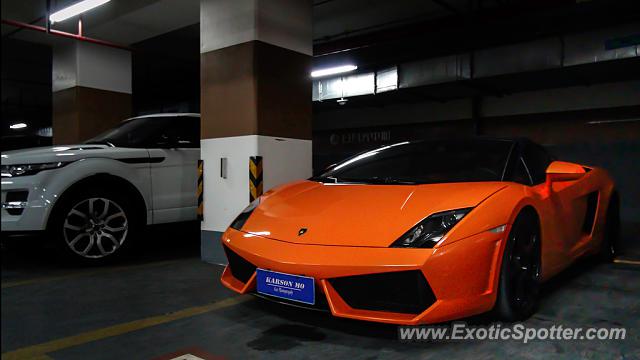 Lamborghini Gallardo spotted in Shanghai, China