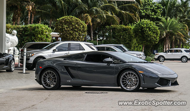 Lamborghini Gallardo spotted in Miami, Florida