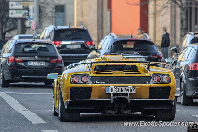 Lamborghini Diablo spotted in Munich, Germany