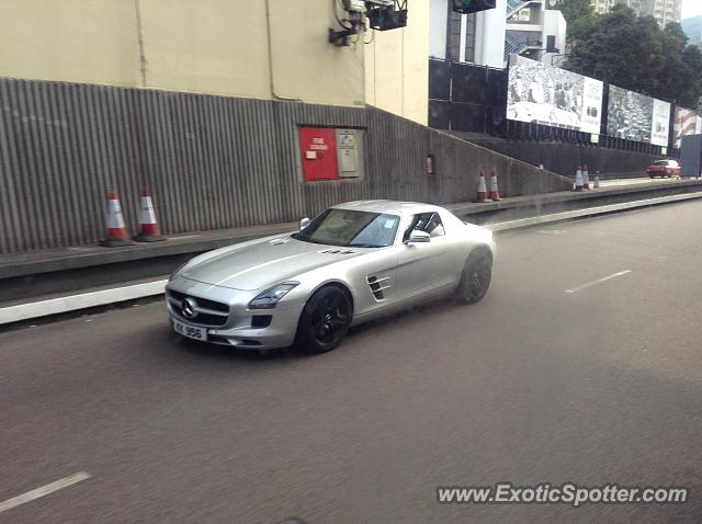 Mercedes SLS AMG spotted in Hong Kong, China