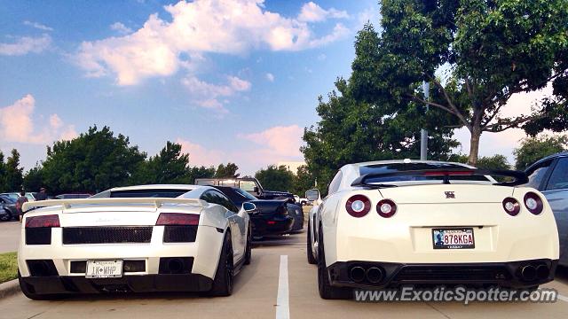 Lamborghini Gallardo spotted in Dallas, Texas