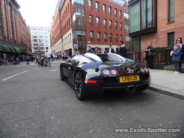 Bugatti Veyron spotted in London, United Kingdom