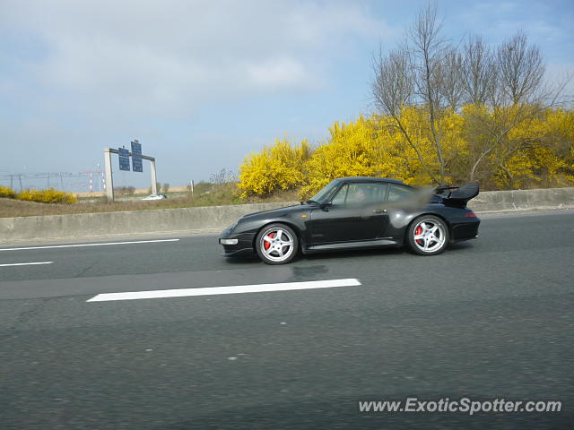 Porsche 911 Turbo spotted in Douai, France