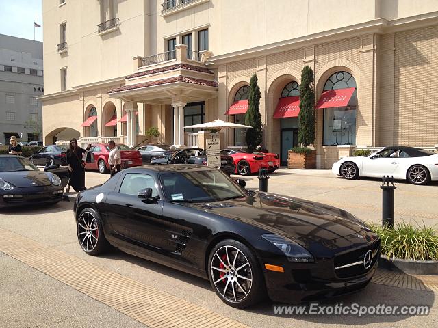 Ferrari 458 Italia spotted in Beverly Hills, California