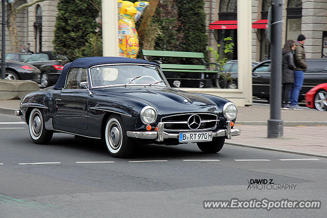 Mercedes 300SL spotted in Berlin, Germany