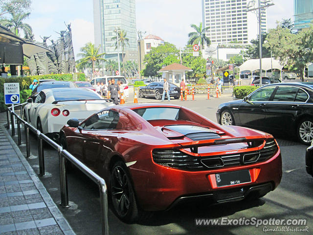 Mclaren MP4-12C spotted in Jakarta, Indonesia