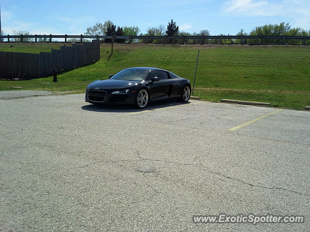 Audi R8 spotted in Grand Prairie, Texas