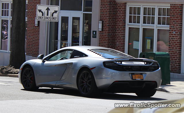 Mclaren MP4-12C spotted in Greenwich, Connecticut