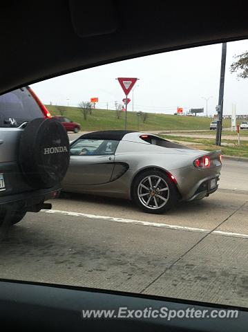 Lotus Elise spotted in Dallas, Texas