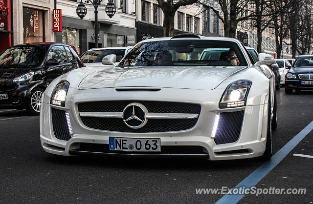 Mercedes SLS AMG spotted in Düsseldorf, Germany