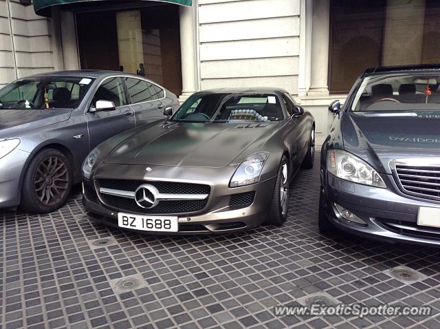 Mercedes SLS AMG spotted in Hong Kong, China