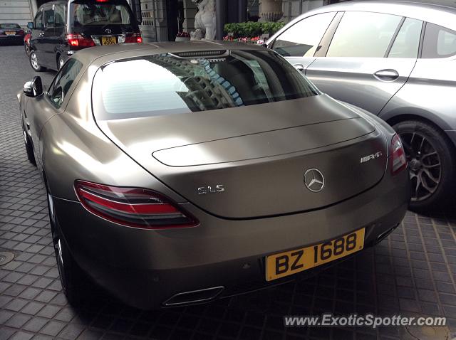 Mercedes SLS AMG spotted in Hong Kong, China