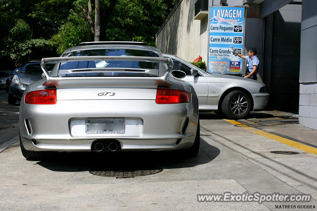 Porsche 911 GT3 spotted in São Paulo, Brazil