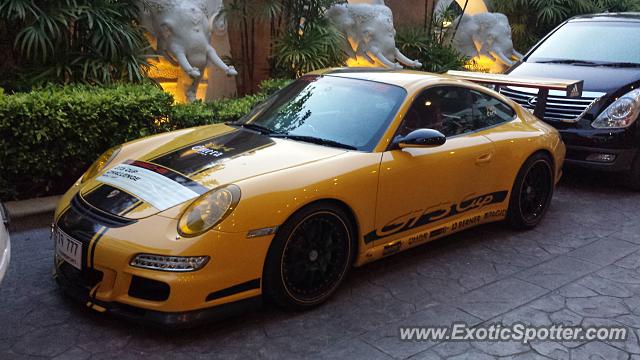 Porsche 911 GT3 spotted in Hua Hin, Thailand