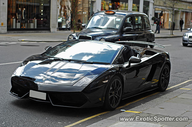 Lamborghini Gallardo spotted in London, United Kingdom