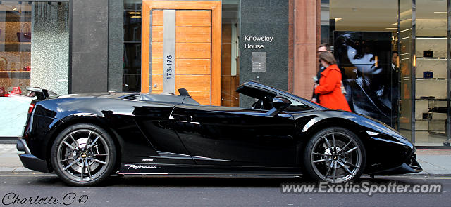 Lamborghini Gallardo spotted in London, United Kingdom