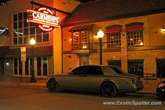 Rolls Royce Phantom spotted in Chicago, Illinois