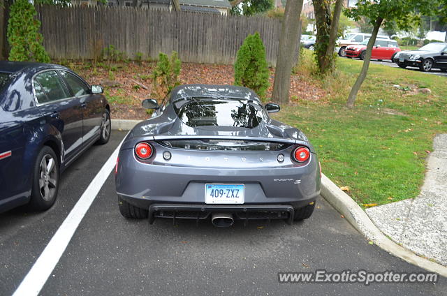 Lotus Evora spotted in New Canaan, Connecticut