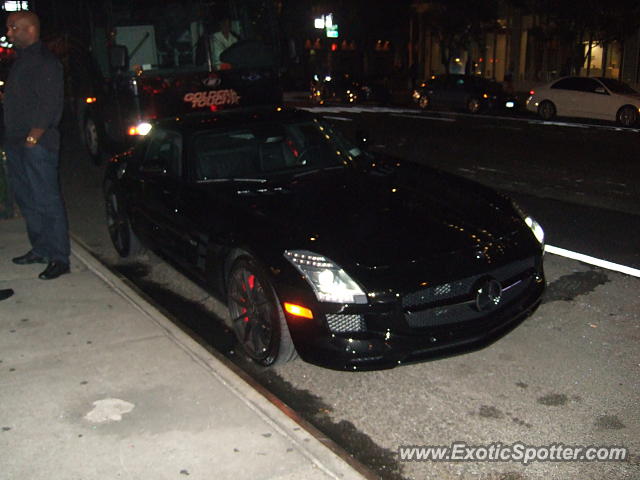 Mercedes SLS AMG spotted in Mannhattan, New York