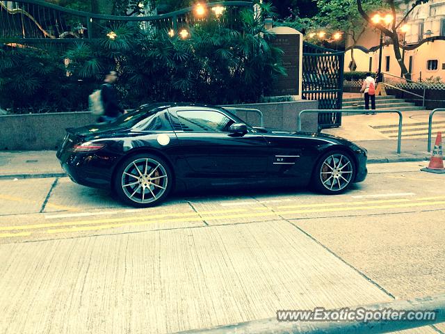 Mercedes SLS AMG spotted in Hong Kong, China