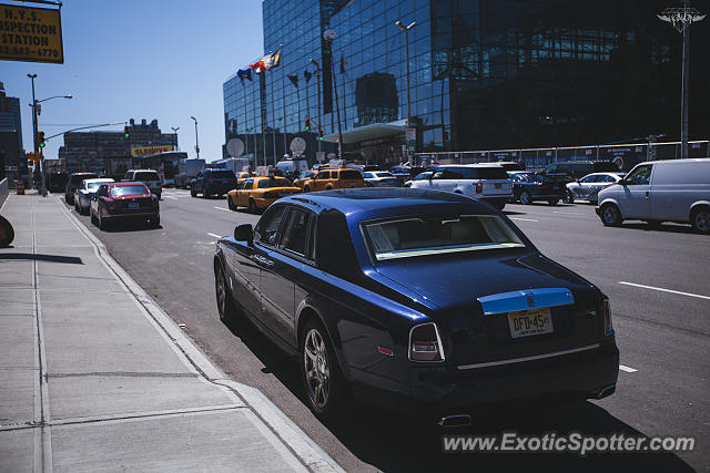 Rolls Royce Phantom spotted in Manhattan, New York