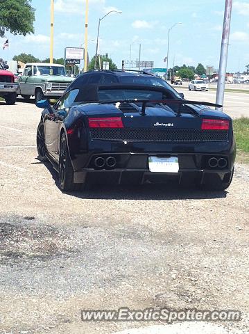 Lamborghini Gallardo spotted in Dallas, Texas