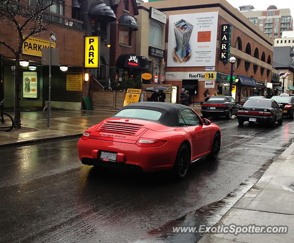 Porsche 911 spotted in Toronto, Canada