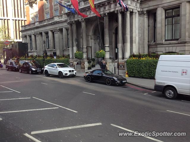 Porsche 911 Turbo spotted in Victoria, United Kingdom