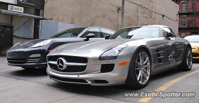 Mercedes SLS AMG spotted in Montreal, Canada