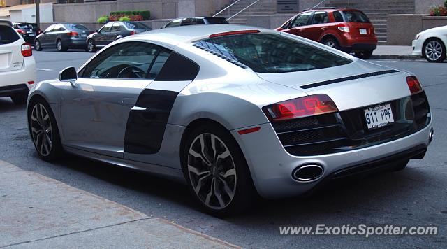 Audi R8 spotted in Montreal, Canada