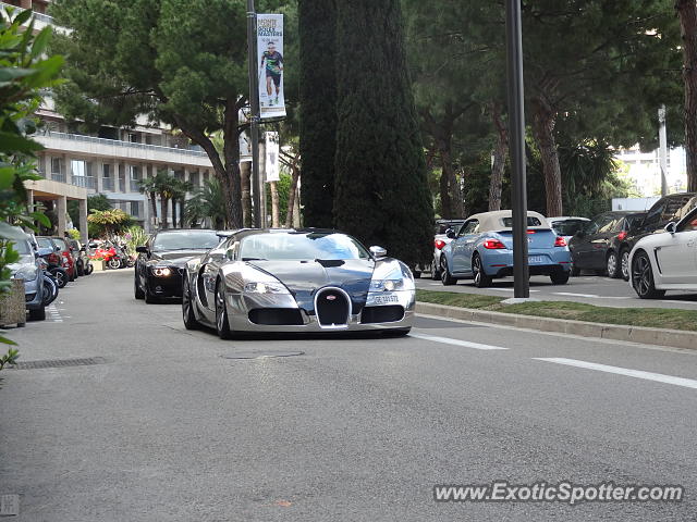 Bugatti Veyron spotted in Monte carlo, Monaco