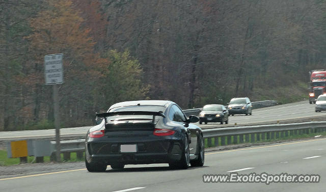 Porsche 911 GT3 spotted in I-95, Maryland