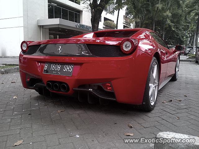 Ferrari 458 Italia spotted in Senayan,Jakarta, Indonesia