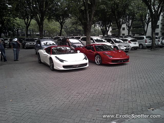 Ferrari 458 Italia spotted in Senayan,Jakarta, Indonesia