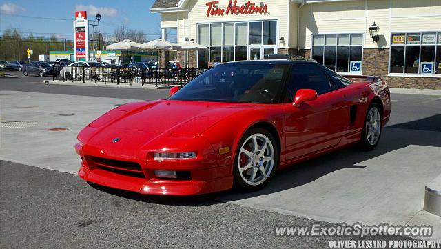 Acura NSX spotted in Farnham, Canada