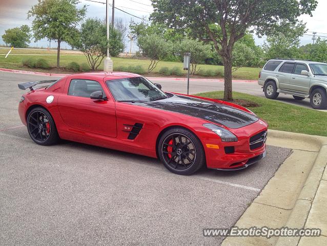 Mercedes SLS AMG spotted in Austin, Texas