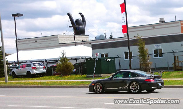 Porsche 911 GT3 spotted in Toronto, Ontario, Canada