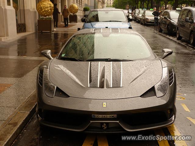 Ferrari 458 Italia spotted in Paris, France