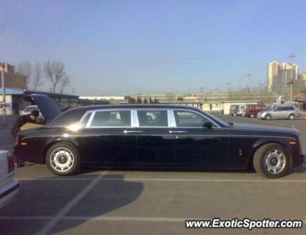 Rolls Royce Phantom spotted in Beijing, China