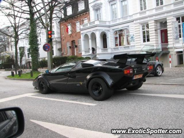 Lamborghini Countach spotted in Hamburg, Germany